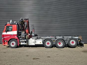 FM 420 8x2 / HIAB HOOKLIFT + 30 t/m CRANE - KRAN